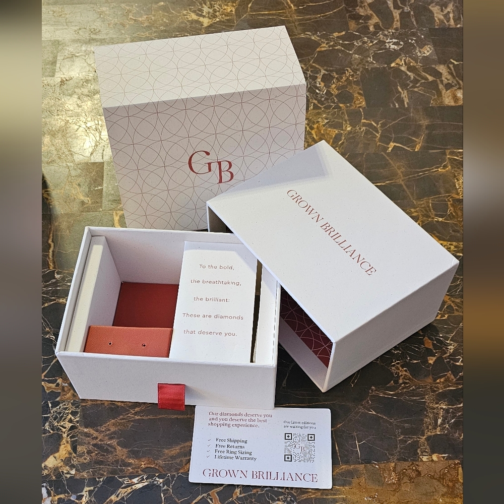 Grown Brilliance Diamond Jewelry Packing Box